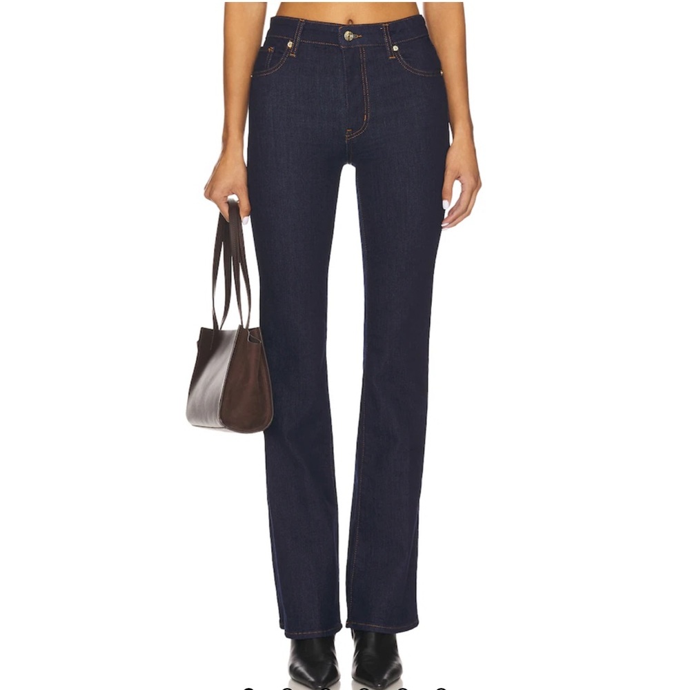 NWOT The Reboot Jeans in Rinse
FRAME (24)